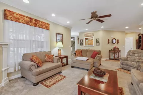 238 Barton Dr, Normandy, TN 37360 photo 3