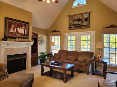 182 Bent Tree Dr, Ringgold, GA 30736 photo 5