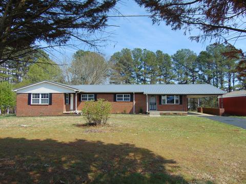 304 Shady St, Summertown, TN 38483