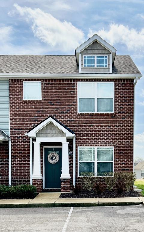 3027 Bellflower Cir, Spring Hill, TN 37174
