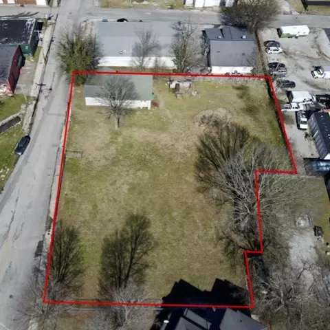 1205 S Garden St, Columbia, TN 38401