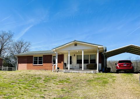 2206 Hagan Rd, Prospect, TN 38477