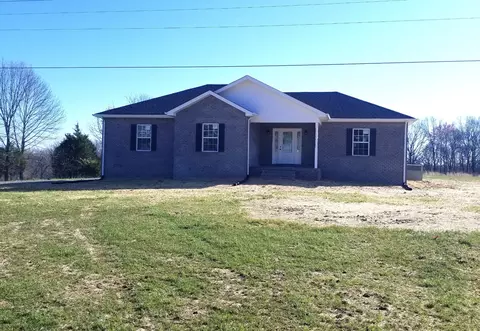 1698 Wixtown Rd, Westmoreland, TN 37186