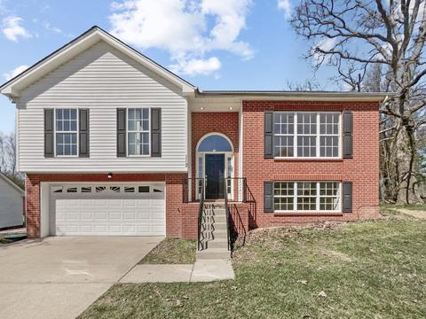 112 Lauren Dr, White House, TN 37188