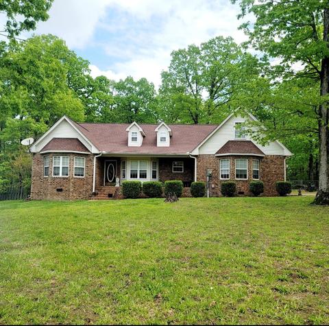 105 Laurel Ct, Dickson, TN 37055 photo 1