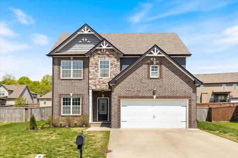 416 Sedgwick Ln, Clarksville, TN 37043