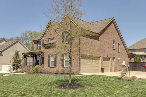 7019 Whisperwood Ave, Spring Hill, TN 37174