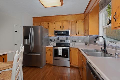 207 Robinson Dr, Dickson, TN 37055 photo 10