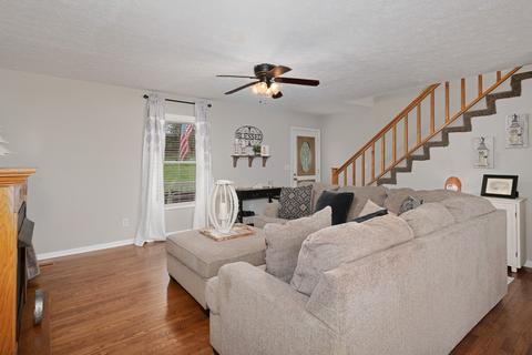 207 Robinson Dr, Dickson, TN 37055 photo 6