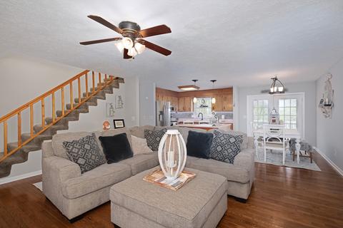 207 Robinson Dr, Dickson, TN 37055 photo 7