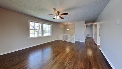 322 Mockingbird Ln, Dickson, TN 37055 photo 2