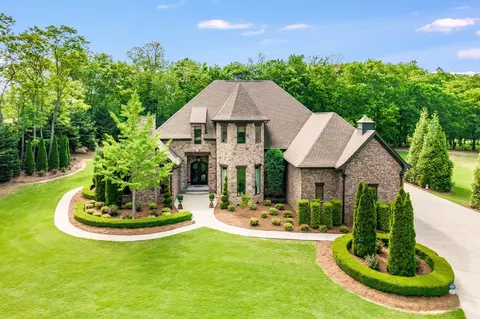 2401 Durham Manor Dr, Franklin, TN 37064