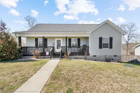 568 Skyview Dr, Ashland City, TN 37015