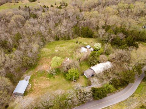 7296 E Buckeye Bottom Rd, Murfreesboro, TN 37129 photo 3