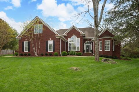 2004 Stillwell Ct, Murfreesboro, TN 37130