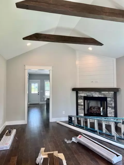 804 W 4th St, Dickson, TN 37055 photo 6
