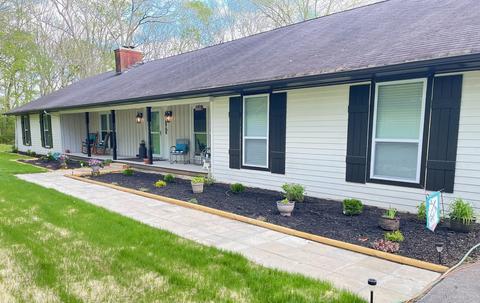 932 Carters Creek Pike, Columbia, TN 38401