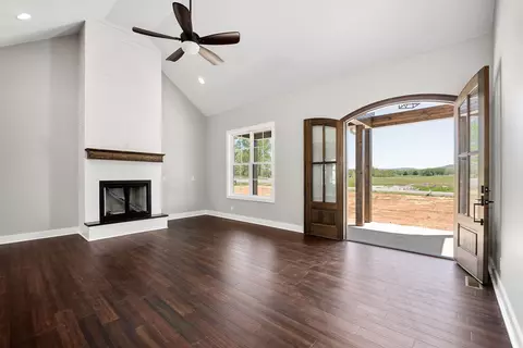 30 Hancock Dr, Morrison, TN 37357 photo 4