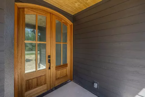 94 Hancock Dr, Morrison, TN 37357 photo 3