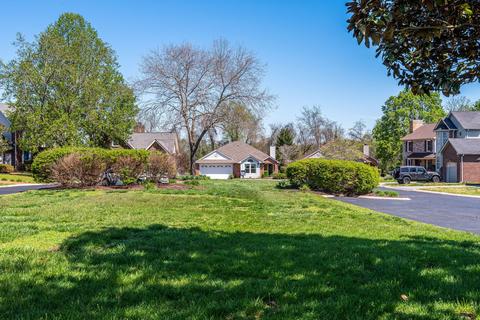 408 N Cameron Ct, Hermitage, TN 37076
