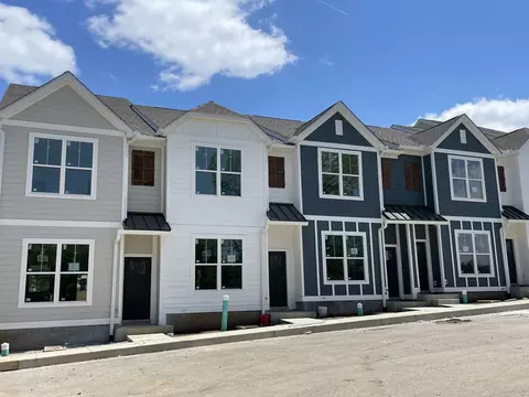 1170 Dickerson Pike #8, Goodlettsville, TN 37072
