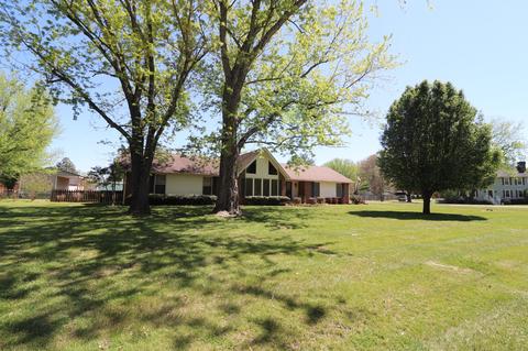 123 Sunnyside Ln, Columbia, TN 38401
