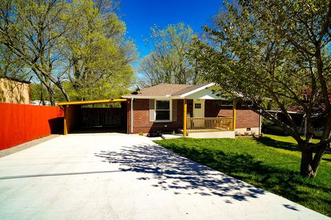 2606 Sterling Boone Dr, Nashville, TN 37210