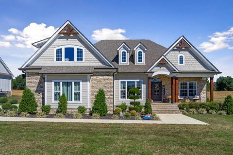 160 Stone Creek Blvd, Mcminnville, TN 37110