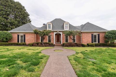5108 Country Club Dr, Brentwood, TN 37027