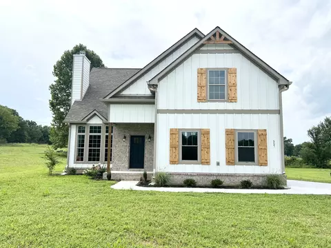 557 Hiwassee Rd, Lebanon, TN 37087