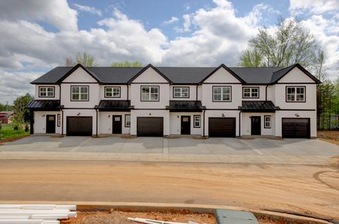 166 Sango Dr #15, Clarksville, TN 37043