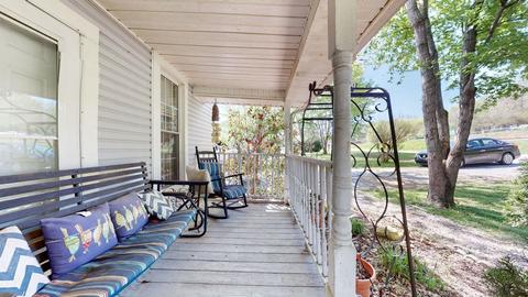 108 Front St, Normandy, TN 37360 photo 5