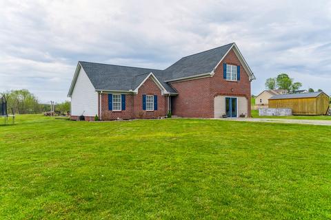497 Puckett Rd, Watertown, TN 37184