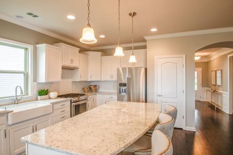 2008 Hardin Pl, Spring Hill, TN 37174 photo 5