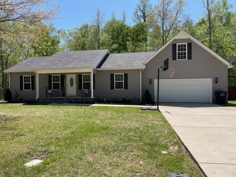 109 Myra Ln, Tullahoma, TN 37388