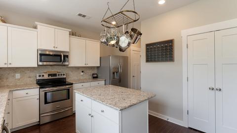 8012 Regiment Dr, Spring Hill, TN 37174 photo 16
