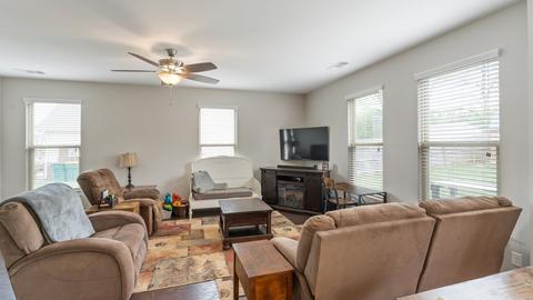 8012 Regiment Dr, Spring Hill, TN 37174 photo 11