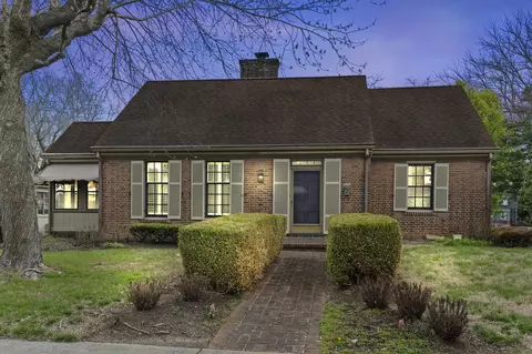320 Walnut St, Springfield, TN 37172 photo 1
