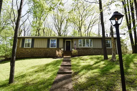 539 Indian Lake Rd, Hendersonville, TN 37075