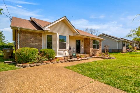 1749 Heritage Glen Dr, Madison, TN 37115