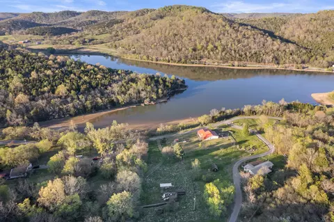 239 Richardson Hollow Ln, Gainesboro, TN 38562