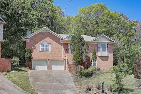1728 Champions Dr, Nashville, TN 37211