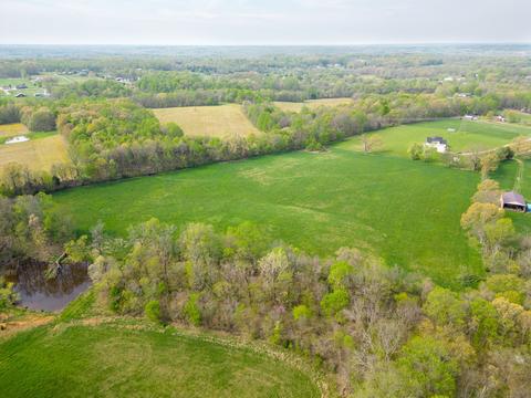 1046 Santee Ct, Springfield, TN 37172 photo 27