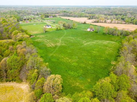 1046 Santee Ct, Springfield, TN 37172 photo 24