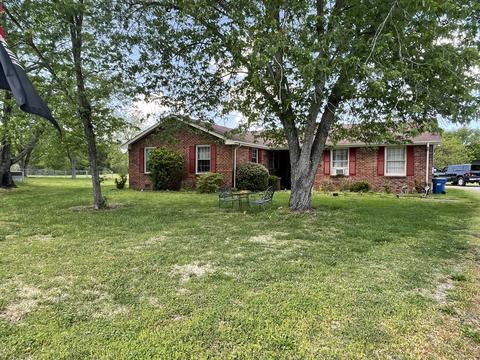 102 Sycamore Ct, Hendersonville, TN 37075