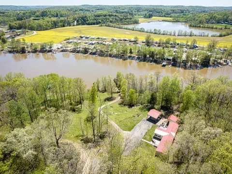 1420 Kilo Ford Rd, Parsons, TN 38363