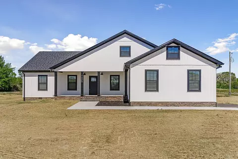 7050 Hilham Rd, Cookeville, TN 38506