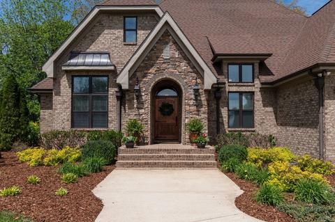115 N Main St, Loretto, TN 38469 photo 2