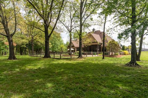 115 N Main St, Loretto, TN 38469 photo 39
