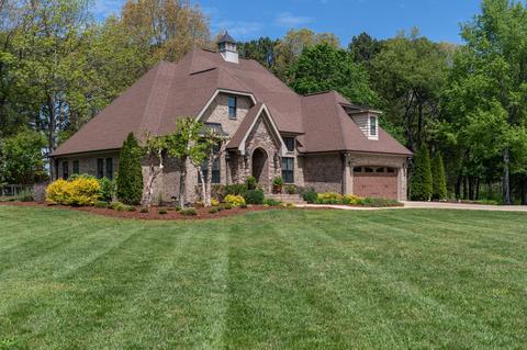 115 N Main St, Loretto, TN 38469 photo 4